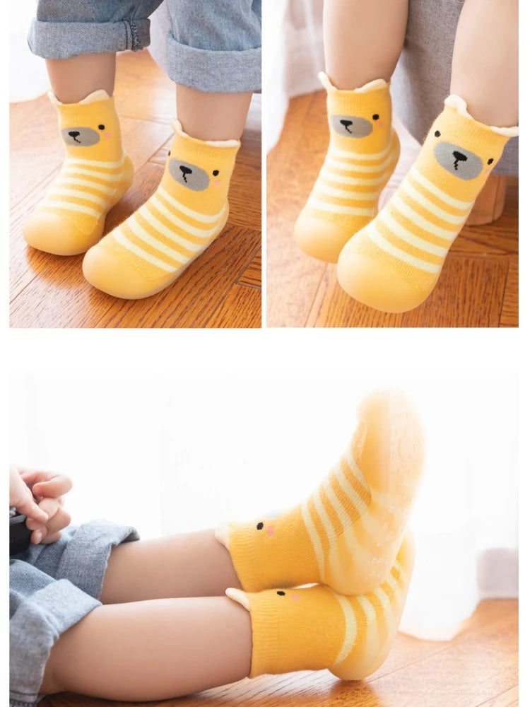 ‌Baby Girls Autumn Non-Slip Socks Soft Sole Learning Walk Cute Dog Fleece Lined Toddler Booties Anti-Skid Floor Socks