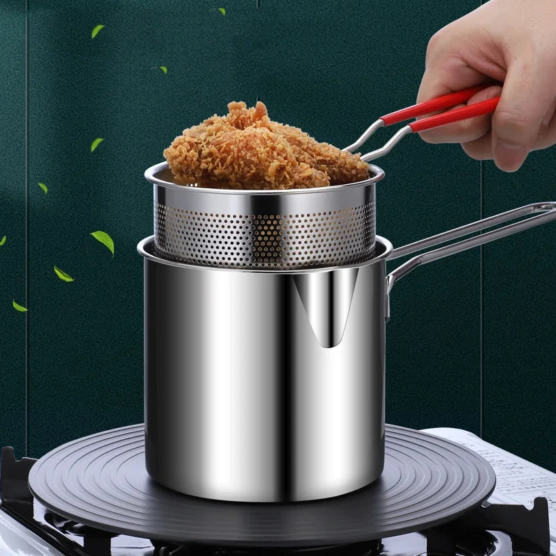 Stainless steel fryer with deep frying basket, multifunctional small pot, stainless steel french fries, fried chicken cookingpot